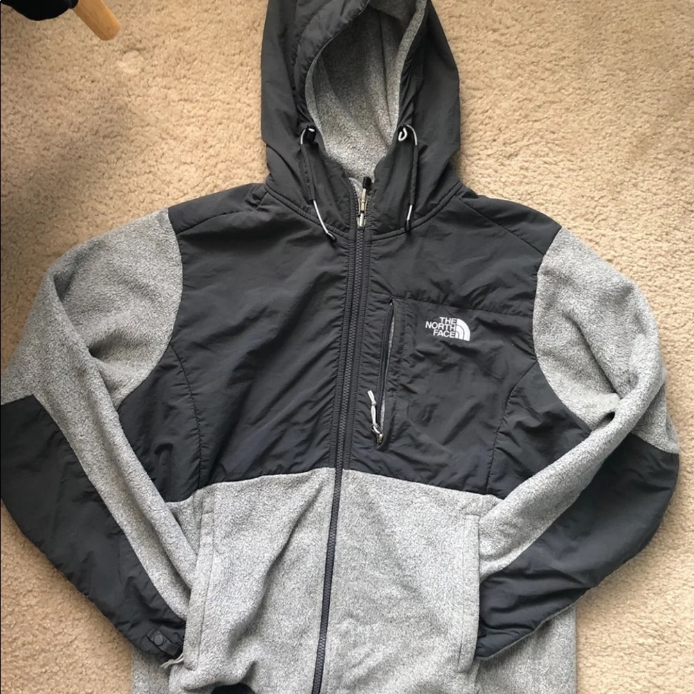 Women’s Large North Face Fleece with Hood